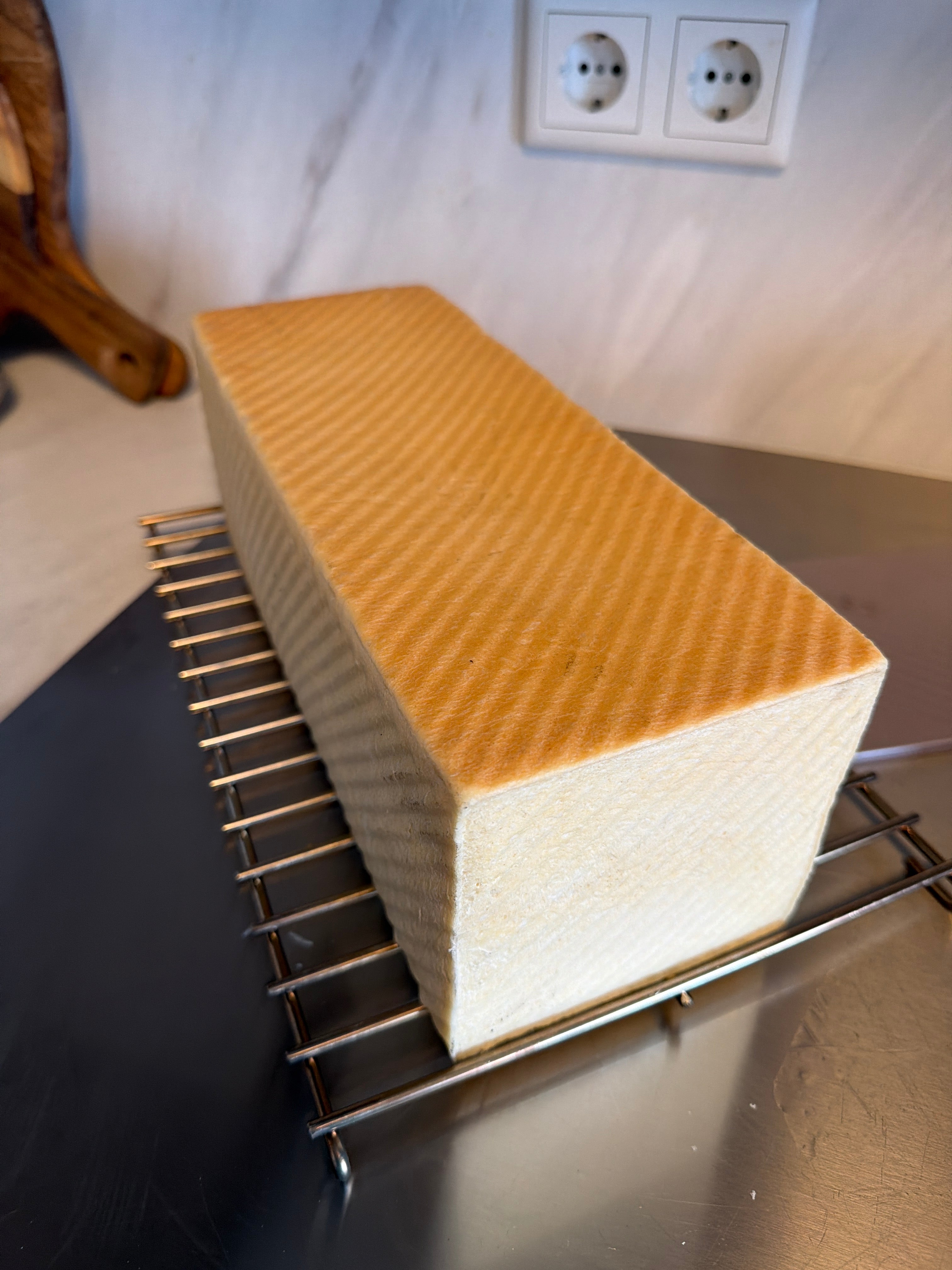 Brauðform með renndu loki "Pullman Loaf Pan"  1000gr. frá CHEFMADE